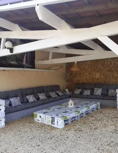 Bed and breakfast Du Bois De Bontemps